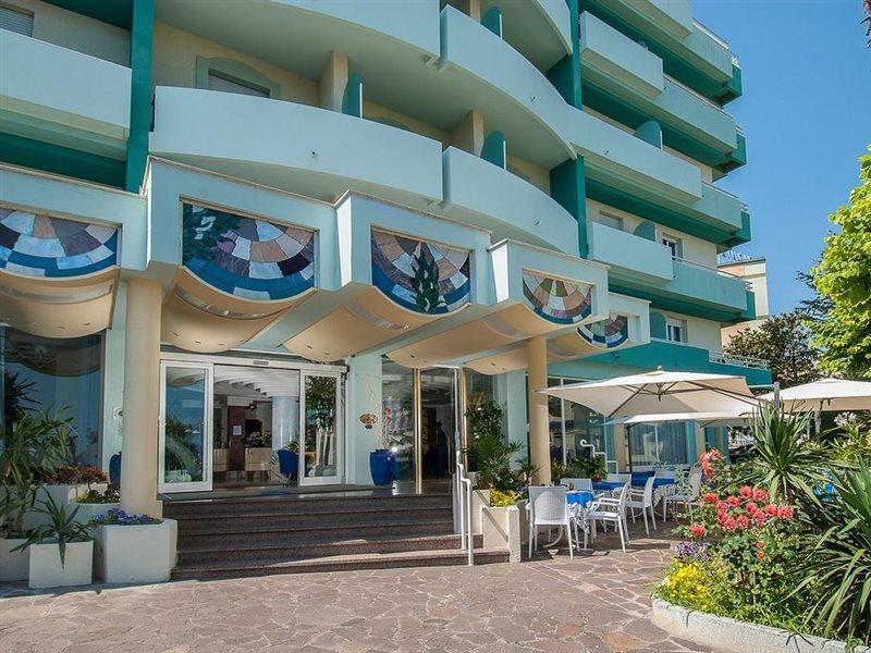 Hotel Losanna Gabicce Mare Eksteriør bilde