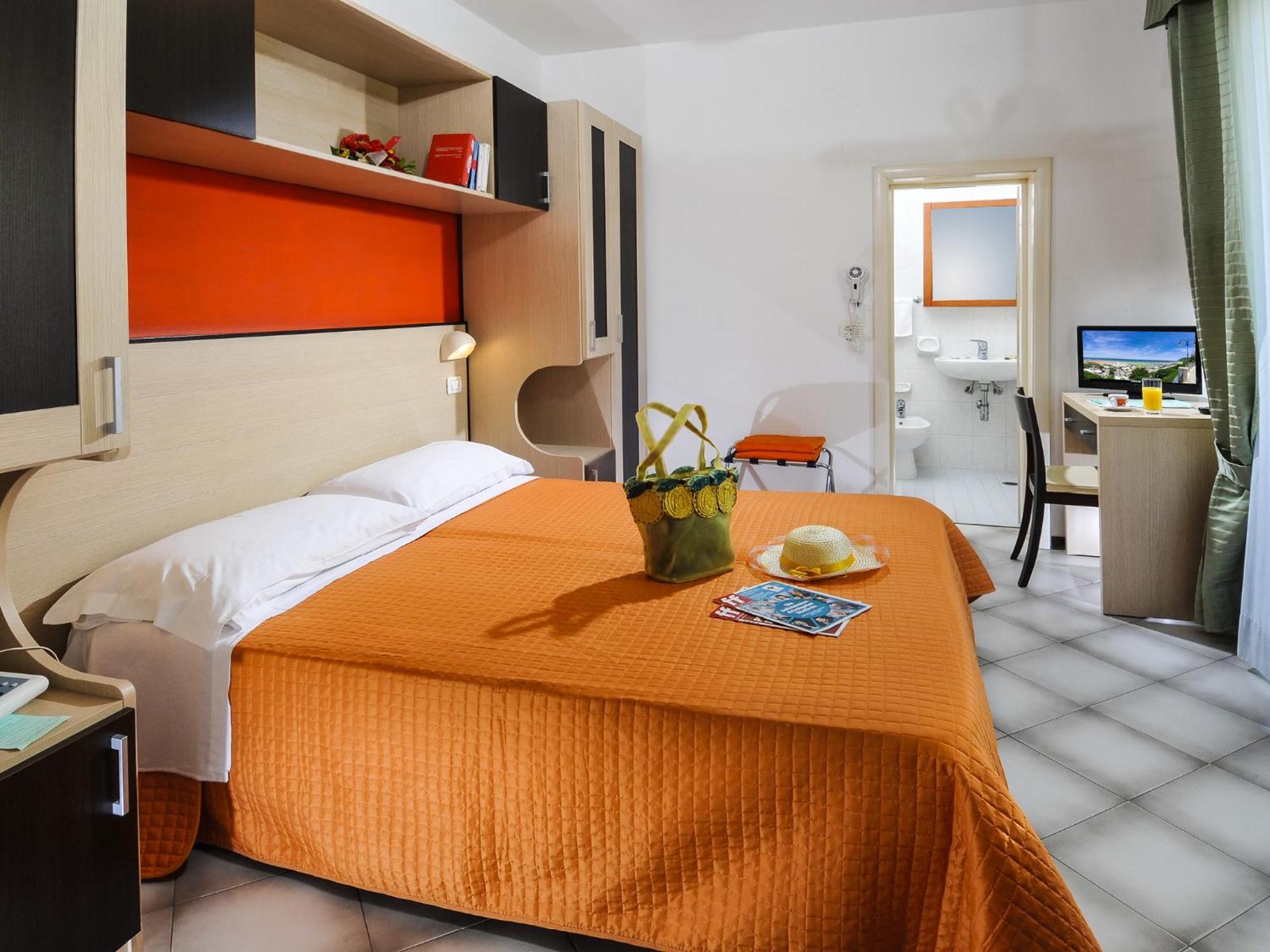 Hotel Losanna Gabicce Mare Eksteriør bilde