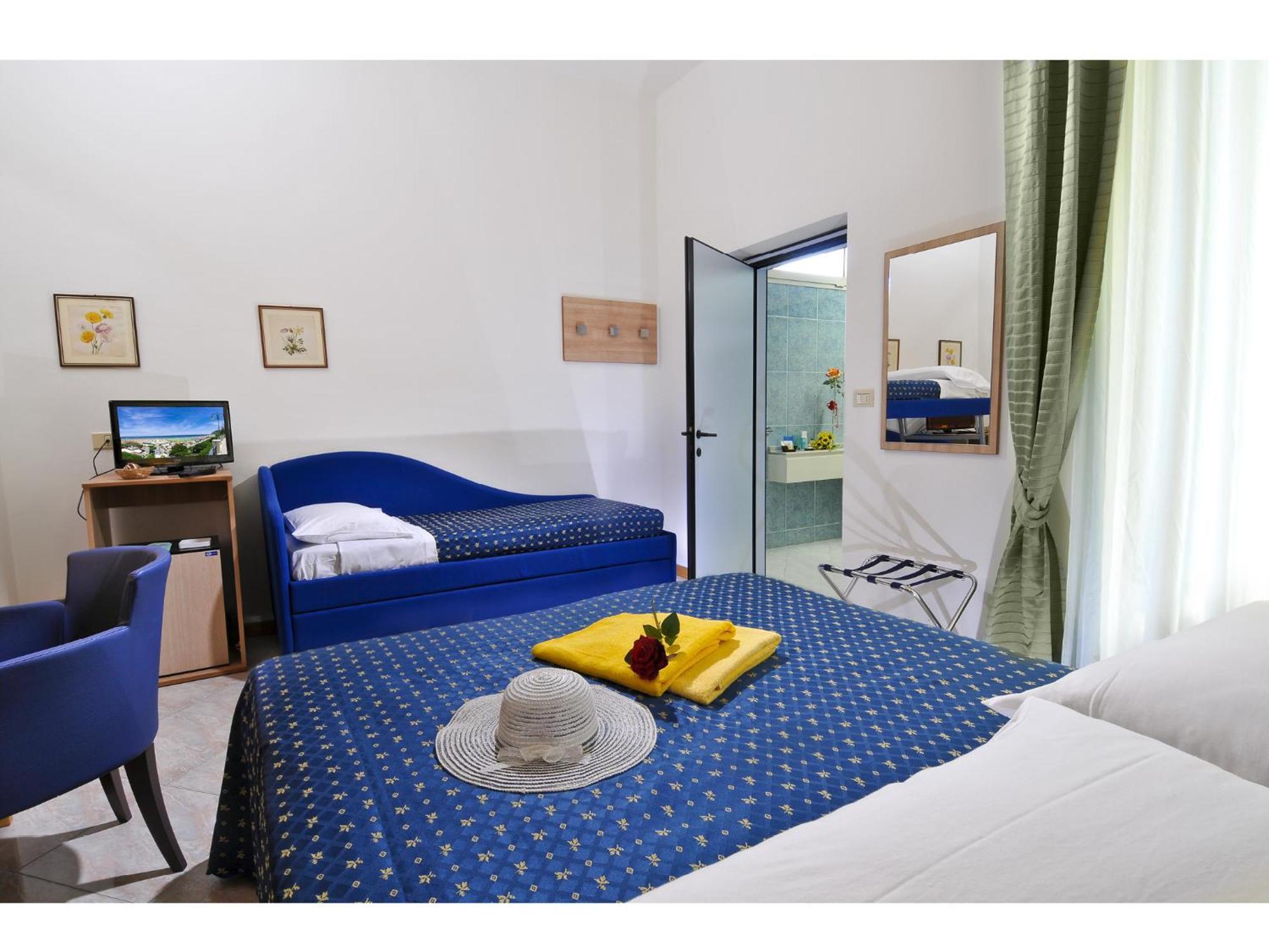 Hotel Losanna Gabicce Mare Eksteriør bilde